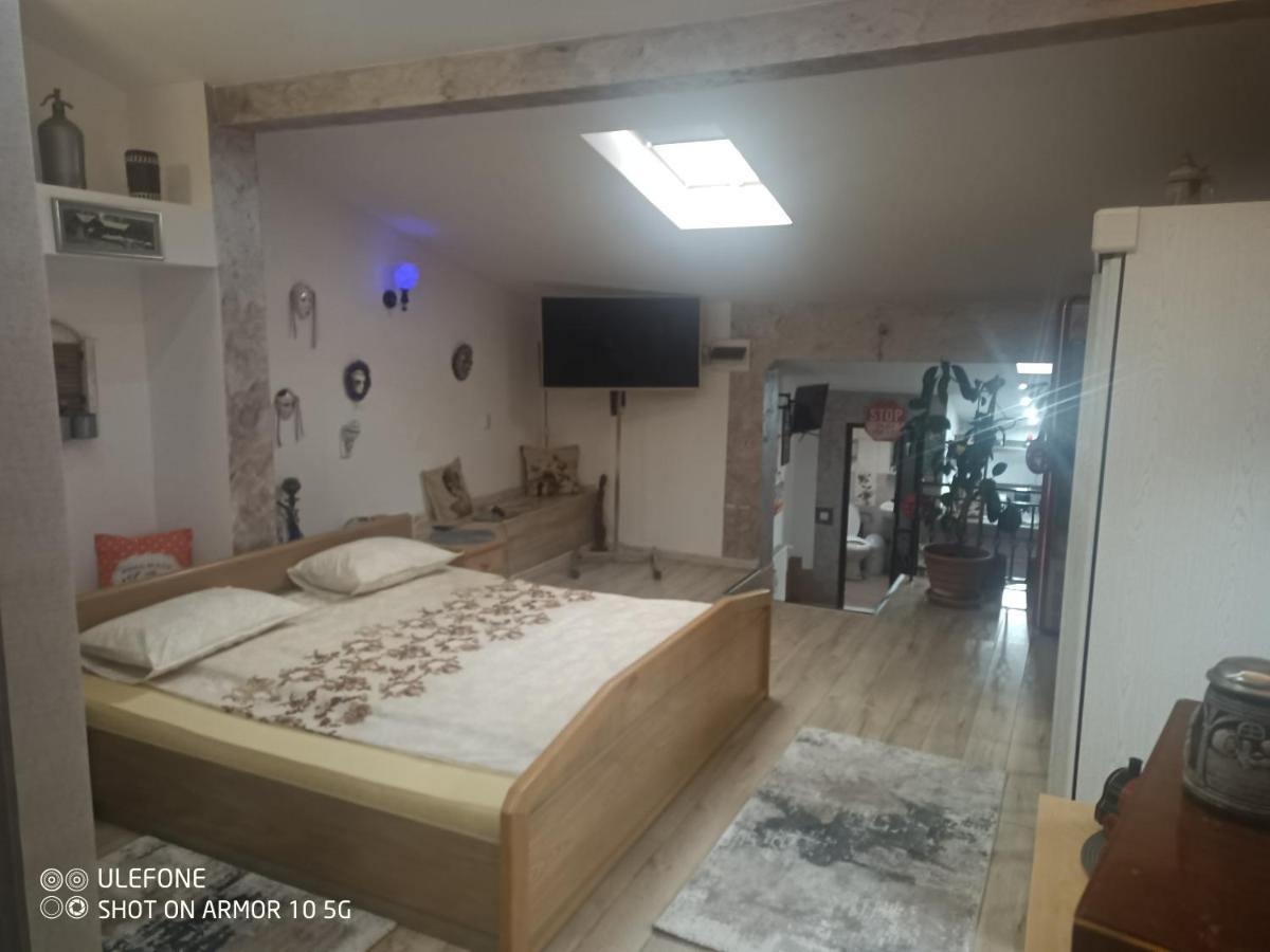 Апартаменты Casa Lucescu Ватра-Дорней Экстерьер фото